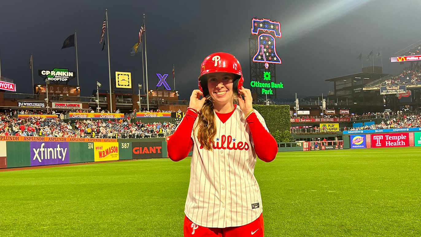 Making memories as a Phillies ballgirl