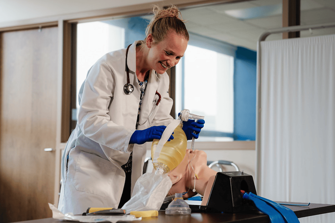 How Family Nurse Practitioners Deliver Lifespan Care in Primary Care Settings