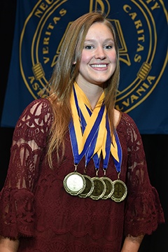 Haley Broomell : Valedictorian and Scholar Athlete