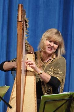 Neumann University Presents Holiday Harps